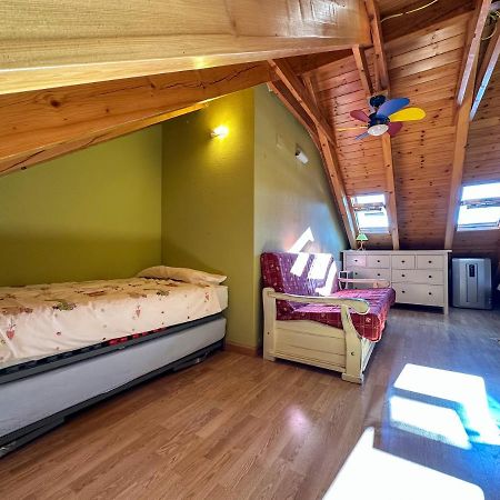 Апартаменты Acogedor Atico Duplex En El Centro En Biescas/4Pax Экстерьер фото