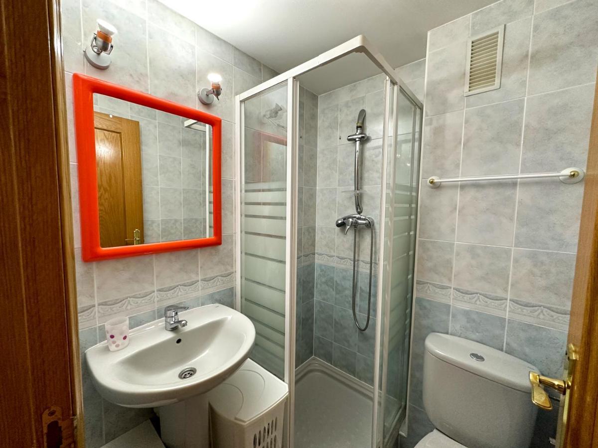 Апартаменты Acogedor Atico Duplex En El Centro En Biescas/4Pax Экстерьер фото